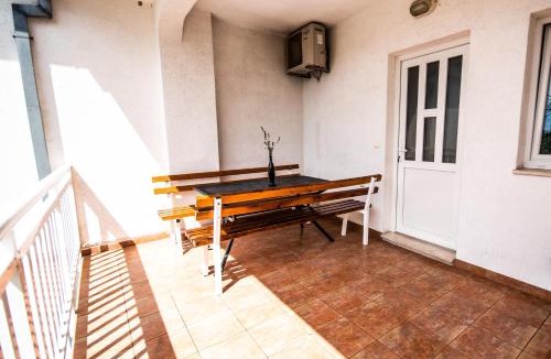 Podstrana Apartment | Apartment Franić