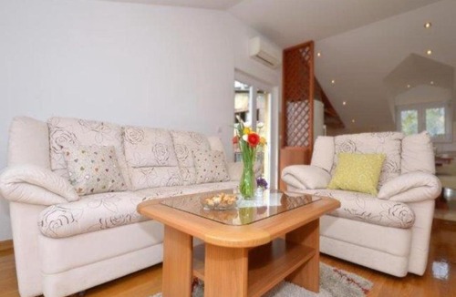 Kastel Stari Apartment | Apartment Franka