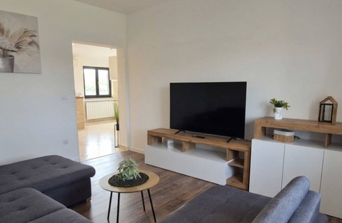 Mali Vareski Apartment | Apartment Fuzalo View by Villas Guide