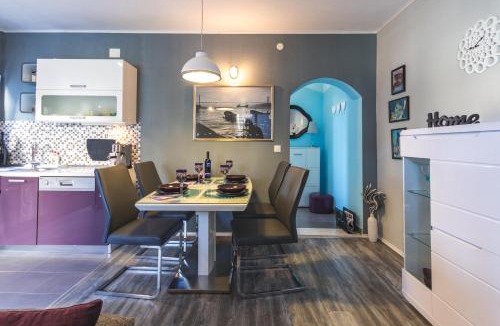 Marina Apartment | Apartment Gloria2