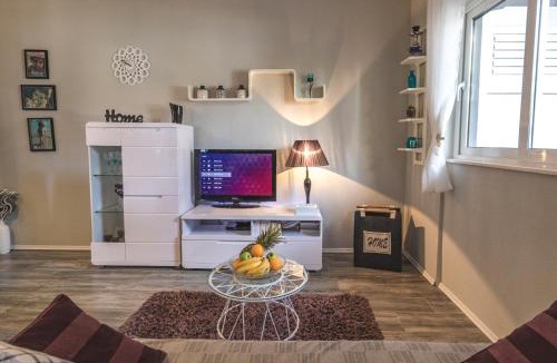 Marina Apartment | Apartment Gloria2