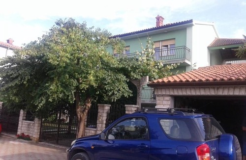 Banjole Apartment | Apartment in Banjole with Balcony, Air condition, WIFI (4211-1)