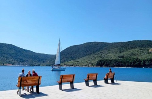 Cres Apartment | Apartment in Cres Near Old Town and Beaches