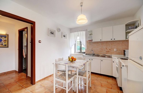 Rakalj House | Apartment in Croatia near the Coast