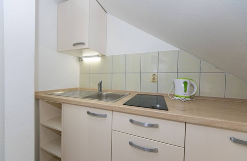 Drasnice Apartment | Apartment in Drašnice with Seaview, Terrace, Air condition, WIFI (4992-2)