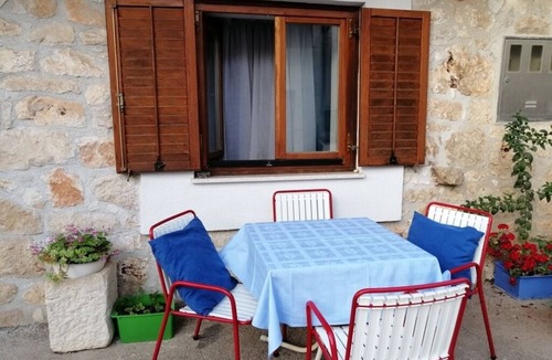 Funtana Apartment | Apartment in Funtana with Terrace, Air condition, WIFI, Washing machine (4982-7)