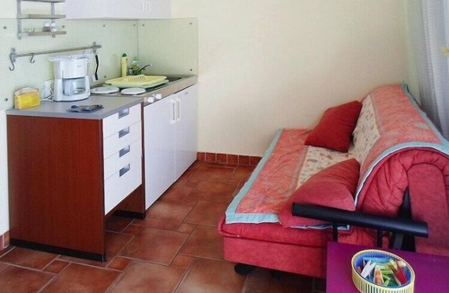 Jadranovo Apartment | Apartment in Jadranovo with balcony