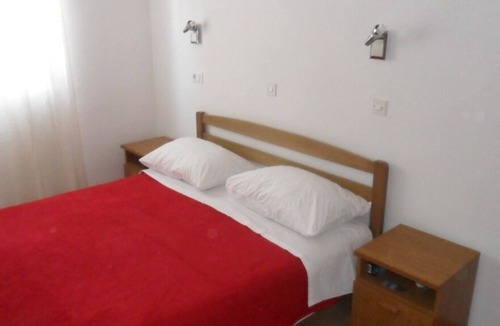 Ljubac Apartment | Apartment in Ljubač with Seaview, Balcony, Air condition, WIFI (809-1)