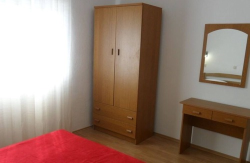 Ljubac Apartment | Apartment in Ljubač with Seaview, Balcony, Air condition, WIFI (809-1)