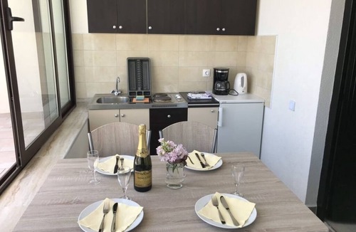 Rab Town Apartment | Apartment in Lopar with Seaview, Terrace, Air condition, WIFI (4607-2)