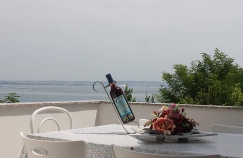 Preko Apartment | Apartment in Preko with Terrace, Air condition, WIFI, Washing machine (4568-4)