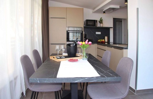 Rovinjsko Selo Apartment | Apartment in Rovinjsko Selo for 6 persons