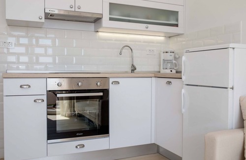 Supetarska Draga Apartment | Apartment in Supetarska Draga with Seaview, Balcony, Air condition, WIFI (4551-4)