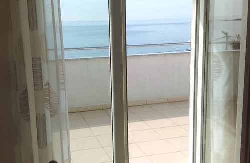 Zambratija Apartment | Apartment in Zambratija-Umag, near the beach, sea-view terrace, WiFi