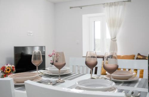 Malinska-Dubasnica Apartment | Apartment Ivana