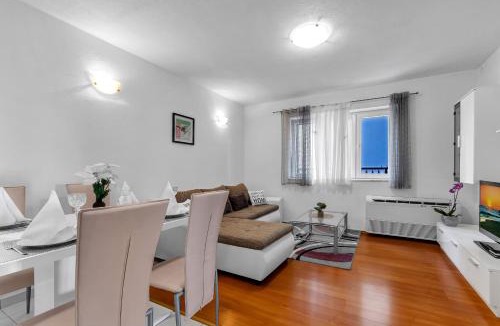 Zelenka Apartment | Apartment Ivo Makarska