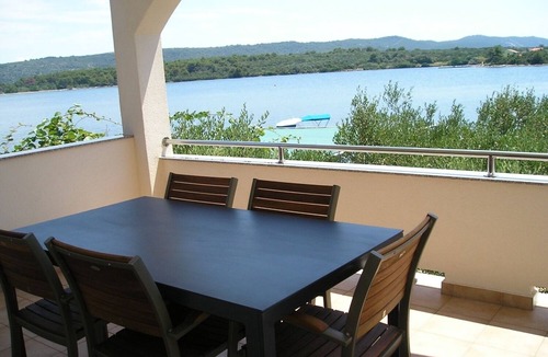 Veli Rat Apartment | Apartment Ivo - terrace with sea view A2(4) - Veli Rat, Island Dugi otok, Croatia