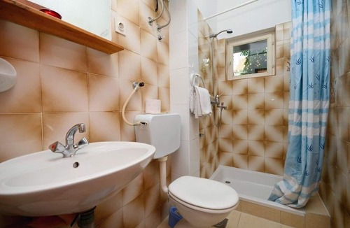 Bili brig Apartment | Apartment Jadro - 250 m from beach A3Srednji(2+1) - Makarska, Riviera Makarska, Croatia