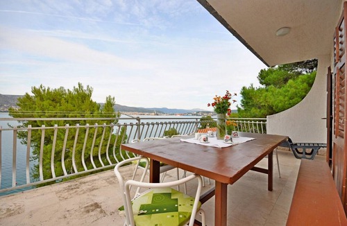 Okrug Donji Apartment | Apartment Jakov (40231-A1) - Okrug Donji (Ciovo)