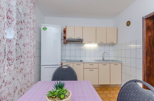 Seget Apartment | Apartment Jakus (98041-A1) - Vrsine