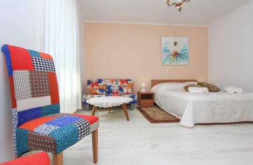Split House | Apartment Jasmin