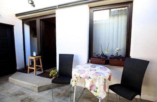 Cerknica Apartment | Apartment Jezerka
