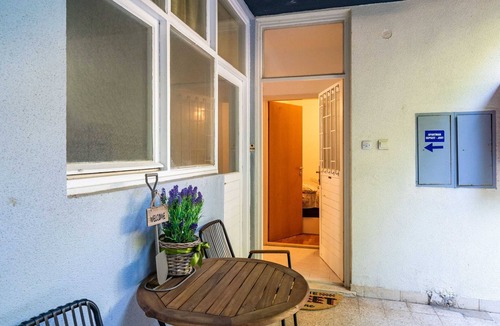 Gornji Kono Apartment | Apartment Joky - One-Bedroom Apartment