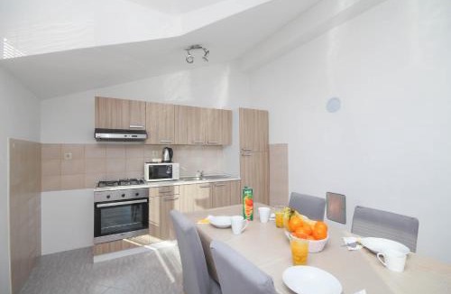 Tribunj Apartment | Apartment Kristina