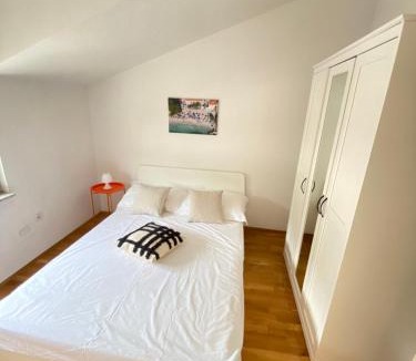 Strozanac Apartment | Apartment Limun
