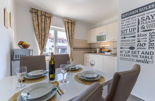 Spadici Apartment | Apartment Ljubica A4 near the beach