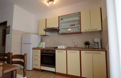 Porat Apartment | Apartment Lorela on the first floor