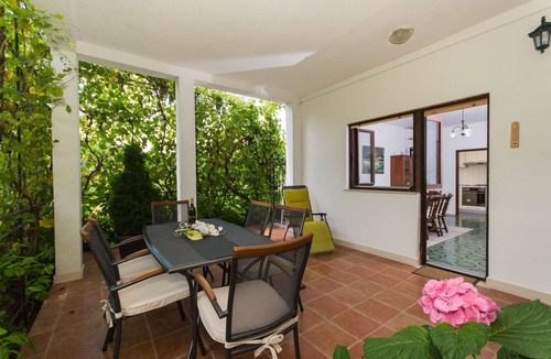 Seget Donji Apartment | Apartment Lorenzo (54901-A1) - Seget Donji