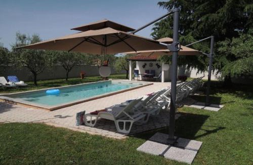 Vrvari Apartment | Apartment LUNA by Interhome