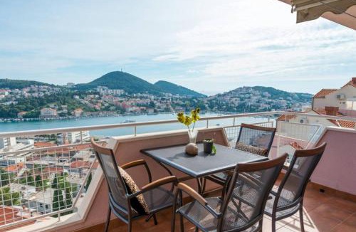 Gruz Apartment | Apartment Luna & Lea amazing sea view with private parking