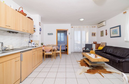 Milcetici Apartment | Apartment Marijo (55361-A1) - Malinska - island Krk