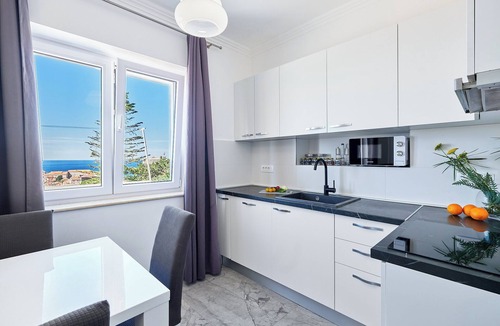 Gornji Kono Apartment | Apartment Marble View