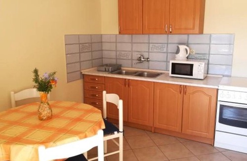 Tribunj Apartment | Apartment Marija - 100 m from beach: A2(4) - Tribunj, Riviera Sibenik, Croatia