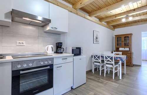 Lovrecica Apartment | Apartment Marija by Interhome