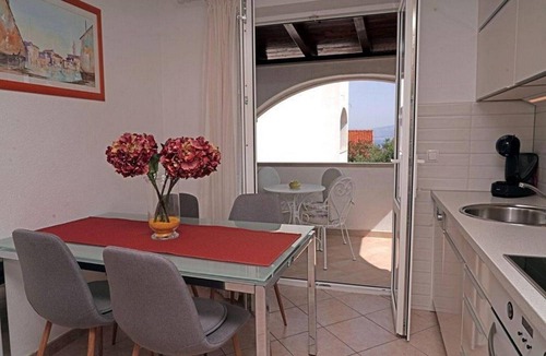 Supetar Apartment | Apartment MARIJANA - Two bedroom Apartment with Terrace