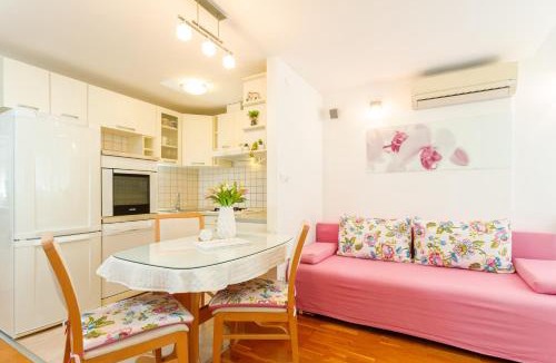 Split Apartment | Apartment Marin-LATE CHECK IN AVAILABLE