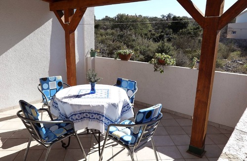 Drvenik Mali Apartment | Apartment Meri - Two Bedroom Apartment with Balcony