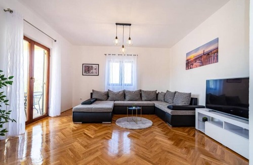 Novigrad Apartment | APARTMENT MI 4+1