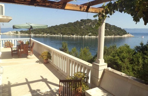 Zaklopatica Apartment | Apartment Mile - 10m from the sea A7(3+1) Il ponte dell comandante - Zaklopatica, Island