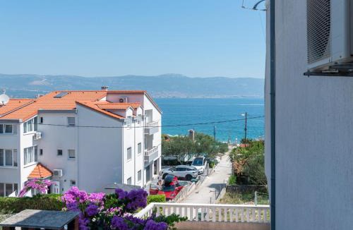 Slatine Apartment | Apartment Miljus by Interhome
