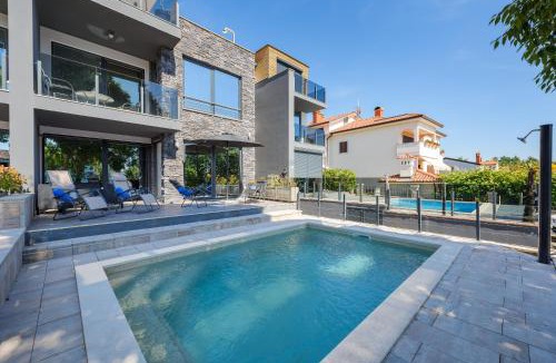 Kukci Apartment | Apartment Monika with private pool in Porec