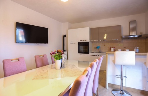 Podstrana Apartment | Apartment near beach with the balcony