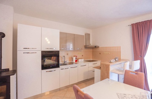 Podstrana Apartment | Apartment near beach with the balcony