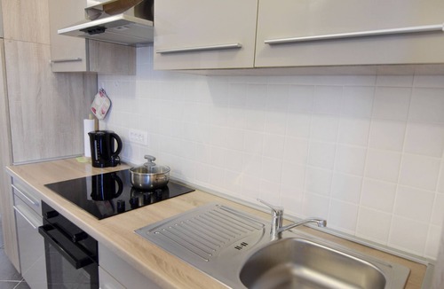 Crveni Vrh Apartment | Apartment near Kanegra Beach