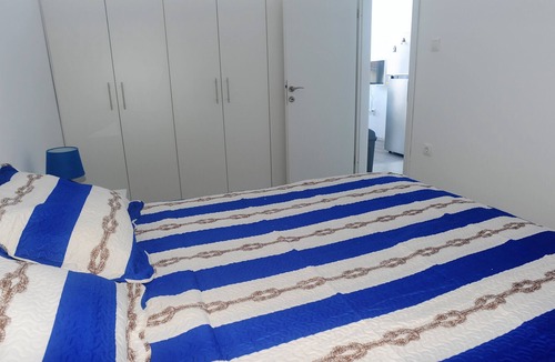 Zrnovnica Apartment | Apartment no. 1-2 with swimminig pool
