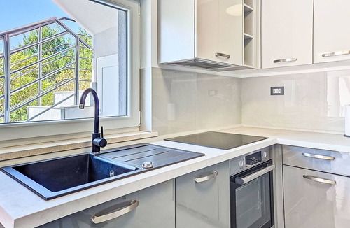 Pridraga Apartment | Apartment Noan by Interhome